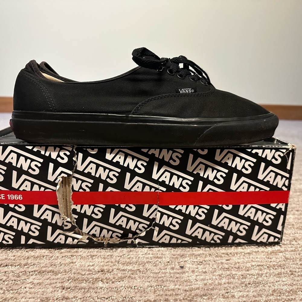 Vans Men's Black Sneakers